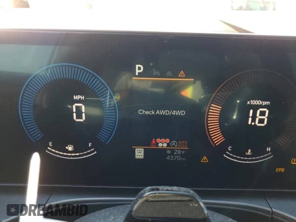 2025 Hyundai Santa Fe SEL с VIN 5NMP2DGL2SH073051, выставлен на аукционе Copart как лот 45202685 с пробегом 4 370 миль миль и Списание • Salvage title. История ставок и продаж доступна на DreamBid. Изображение 9.