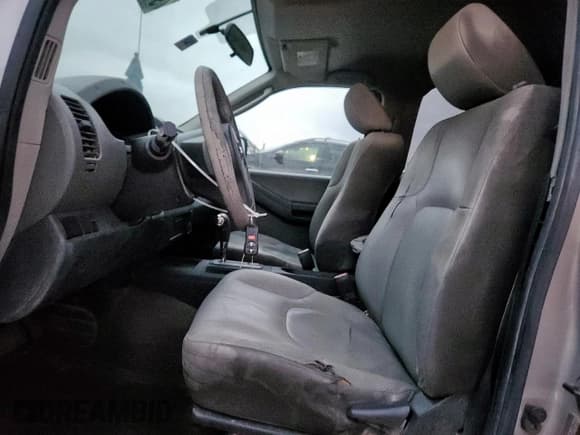 ✅ 2012 Nissan Xterra X • VIN: 5N1AN0NU9CC522772 • Lot: 91043465. Wystawiony na Copart z przebiegiem 300 028 mil. Bezpłatny archiwum sprzedaży aukcyjnych z USA i szczegółowy raport historii pojazdu na DreamBid. Zdjęcie 7.