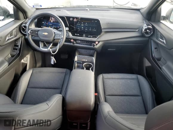 ✅ 2025 Chevrolet Equinox FWD LT • VIN: 3GNAXHEG9SL203325 • Lot: 69965985. Wystawiony na Copart z przebiegiem 21 001 mil. Bezpłatny archiwum sprzedaży aukcyjnych z USA i szczegółowy raport historii pojazdu na DreamBid. Zdjęcie 8.