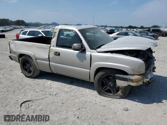 2005 Chevrolet Silverado 1500 Work Truck с VIN 1GCEC14X65Z284327, выставлен на аукционе Copart как лот 62468105 с пробегом 72 237 миль миль и Списание • Salvage title. История ставок и продаж доступна на DreamBid. Изображение 4.