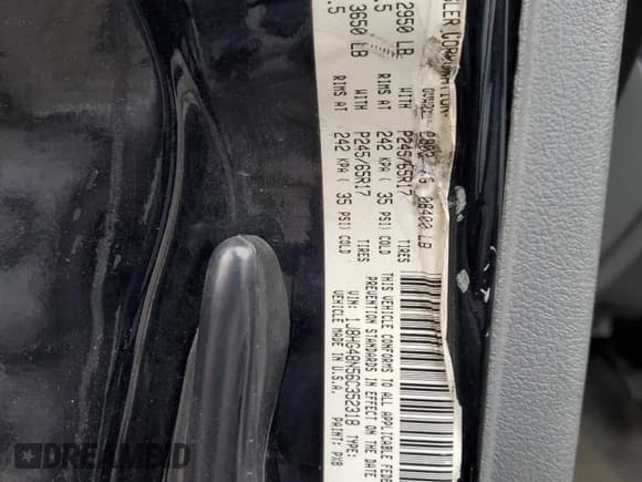 ✅ 2006 Jeep Commander • VIN: 1J8HG48N56C352318 • Lot: 93660685. Wystawiony na Copart z przebiegiem 200 236 mil. Bezpłatny archiwum sprzedaży aukcyjnych z USA i szczegółowy raport historii pojazdu na DreamBid. Zdjęcie 14.