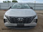 ✅ 2023 Hyundai Tucson Blue • VIN: KM8JBCA13PU109929 • Lot: 66208764. Wystawiony na Copart z przebiegiem 22 054 mil. Bezpłatny archiwum sprzedaży aukcyjnych z USA i szczegółowy raport historii pojazdu na DreamBid. Zdjęcie 5.