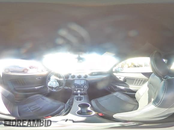 ✅ 2019 Ford Mustang EcoBoost Premium • VIN: 1FA6P8TH9K5201963 • Lot: 91489345. Wystawiony na Copart z przebiegiem 106 635 mil. Bezpłatny archiwum sprzedaży aukcyjnych z USA i szczegółowy raport historii pojazdu na DreamBid. Zdjęcie 14.