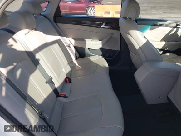 ✅ 2015 Hyundai Sonata Eco • VIN: 5NPE24AA6FH161656 • Лот: 43707149. Опубликован ранее на IAAI с пробегом 149 165 миль. Бесплатный доступ к архиву аукционных продаж из США и подробный отчёт об истории автомобиля на DreamBid. Изображение 8.