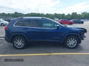 ✅ 2018 Jeep Cherokee Limited • VIN: 1C4PJMDB2JD617487 • Lot: 42301569. Listed on IAAI with 133,577 mi. Free auction sales archive from the USA and detailed vehicle history report at DreamBid. Image 14.