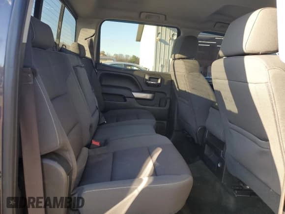 ✅ 2016 Chevrolet Silverado 1500 LT • VIN: 3GCUKREC2GG221902 • Lot: 92029145. Wystawiony na Copart z przebiegiem 130 038 mil. Bezpłatny archiwum sprzedaży aukcyjnych z USA i szczegółowy raport historii pojazdu na DreamBid. Zdjęcie 10.