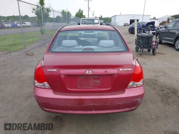✅ 2006 Hyundai Elantra GLS • VIN: KMHDN46D36U204289 • Lot: 42441414. Wystawiony na IAAI z przebiegiem 168 284 mil. Bezpłatny archiwum sprzedaży aukcyjnych z USA i szczegółowy raport historii pojazdu na DreamBid. Zdjęcie 16.