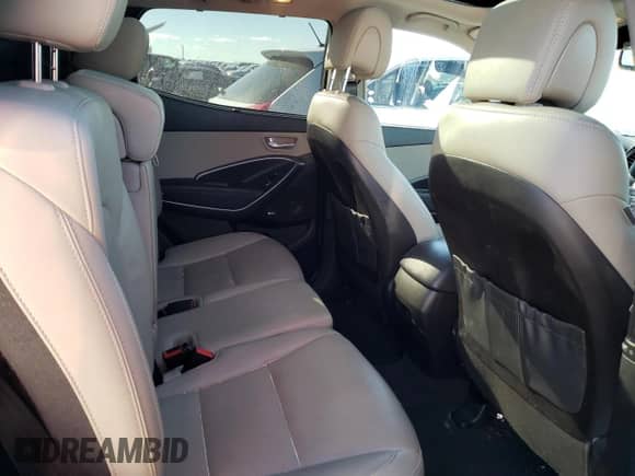 ✅ 2017 Hyundai Santa Fe 2.4L • VIN: 5XYZU3LB3HG495603 • Lot: 72451942. Wystawiony na Copart z przebiegiem 68 949 mil. Bezpłatny archiwum sprzedaży aukcyjnych z USA i szczegółowy raport historii pojazdu na DreamBid. Zdjęcie 10.