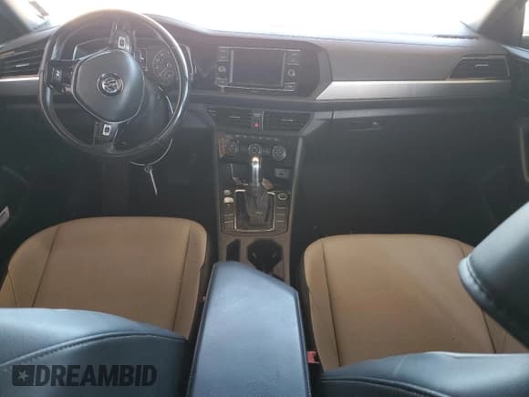 ✅ 2019 Volkswagen Jetta S • VIN: 3VWC57BU5KM189491 • Lot: 82263785. Listed on Copart with 115,414 mi. Free auction sales archive from the USA and detailed vehicle history report at DreamBid. Image 8.