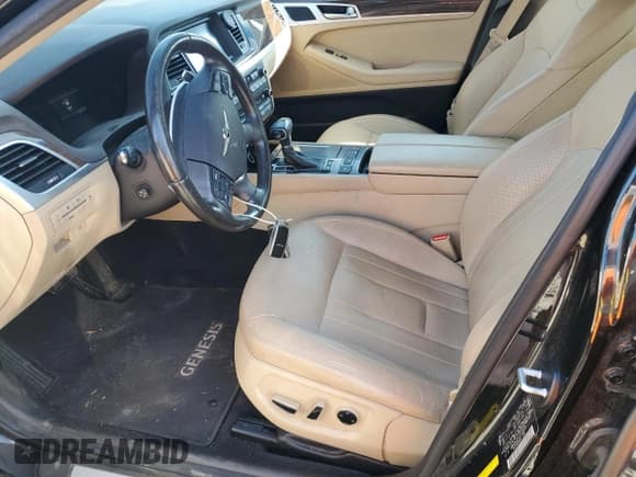 ✅ 2018 Genesis G80 3.8L • VIN: KMHGN4JE5JU240958 • Lot: 71622635. Listed on Copart with 157,172 mi. Free auction sales archive from the USA and detailed vehicle history report at DreamBid. Image 7.