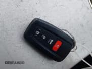 ✅ 2018 Toyota Camry Hybrid LE • VIN: 4T1B31HKXJU004686 • Лот: 43725298. Опубликован ранее на IAAI с пробегом 108 050 миль. Бесплатный доступ к архиву аукционных продаж из США и подробный отчёт об истории автомобиля на DreamBid. Изображение 11.