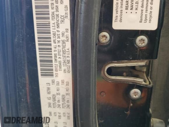 ✅ 2009 Dodge 1500 Sport • VIN: 1D3HV18T09S702305 • Lot: 70002034. Wystawiony na Copart z przebiegiem Nie podano. Bezpłatny archiwum sprzedaży aukcyjnych z USA i szczegółowy raport historii pojazdu na DreamBid. Zdjęcie 13.