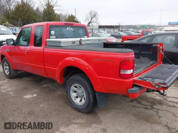 ✅ 2006 Ford Ranger STX • VIN: 1FTYR44U36PA55586 • Лот: 41658420. Опубликован ранее на IAAI с пробегом 171 899 миль. Бесплатный доступ к архиву аукционных продаж из США и подробный отчёт об истории автомобиля на DreamBid. Изображение 3.