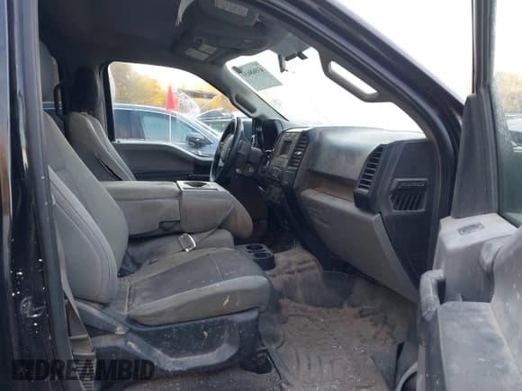 ✅ 2016 Ford F-150 XLT • VIN: 1FTEW1EF2GFB98126 • Lot: 43568631. Listed on IAAI with 282,102 mi. Free auction sales archive from the USA and detailed vehicle history report at DreamBid. Image 5.