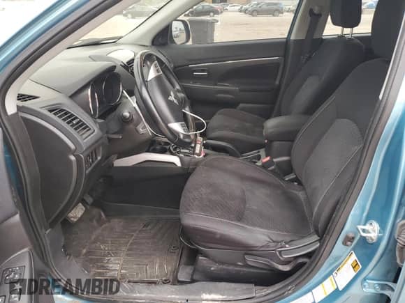 2013 Mitsubishi Outlander SE with VIN 4A4AR4AU7DE006169, listed as a Copart auction lot 71701745 with 154,736 mi miles and Salvage title. Bid and sale history available at DreamBid. Image 7.