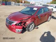 ✅ 2015 Nissan Altima SV • VIN: 1N4AL3AP3FC292880 • Lot: 43602863. Listed on IAAI with 126,619 mi. Free auction sales archive from the USA and detailed vehicle history report at DreamBid. Image 18.