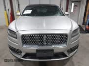 ✅ 2019 Lincoln Nautilus Select • VIN: 2LMPJ8K96KBL13254 • Лот: 43442965. Опубликован ранее на IAAI с пробегом 61 117 миль. Бесплатный доступ к архиву аукционных продаж из США и подробный отчёт об истории автомобиля на DreamBid. Изображение 12.