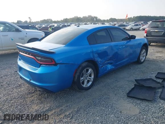 ✅ 2019 Dodge Charger SXT • VIN: 2C3CDXBG2KH753875 • Лот: 43250377. Опубликован ранее на IAAI с пробегом 96 981 миль. Бесплатный доступ к архиву аукционных продаж из США и подробный отчёт об истории автомобиля на DreamBid. Изображение 4.