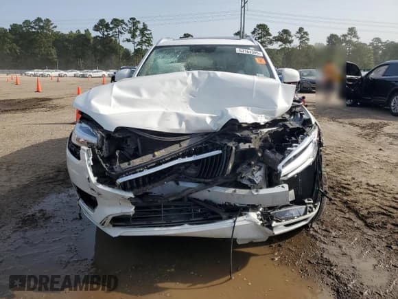 ✅ 2022 Volvo XC90 Momentum • VIN: YV4102CK9N1850088 • Лот: 63163305. Опубликован ранее на Copart с пробегом Не указан. Бесплатный доступ к архиву аукционных продаж из США и подробный отчёт об истории автомобиля на DreamBid. Изображение 5.