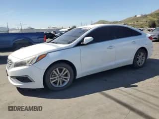 2017 Hyundai Sonata 2.4L z VIN 5NPE24AF3HH587755, wystawiony jako Copart lot #51545115 z przebiegiem 127 148 mil mil oraz Szkoda całkowita • Salvage title. Historia ofert i sprzedaży dostępna na DreamBid. Obrazek 1.