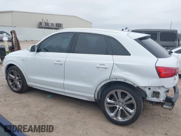 ✅ 2017 Audi Q3 Prestige • VIN: WA1GCCFS0HR013445 • Lot: 41625580. Listed on IAAI with 79,110 mi. Free auction sales archive from the USA and detailed vehicle history report at DreamBid. Image 15.