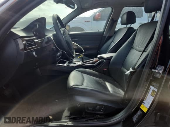 ✅ 2010 BMW 3 Series 335i xDrive • VIN: WBAPL3C56AA407652 • Lot: 62919815. Listed on Copart with 164,578 mi. Free auction sales archive from the USA and detailed vehicle history report at DreamBid. Image 7.