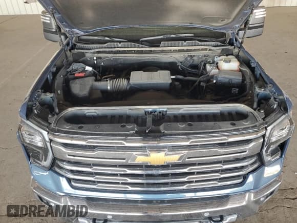 ✅ 2024 Chevrolet Silverado 1500 • VIN: 2GC4WPE74R1148801 • Лот: 91170115. Опубликован ранее на Copart с пробегом 17 885 миль. Бесплатный доступ к архиву аукционных продаж из США и подробный отчёт об истории автомобиля на DreamBid. Изображение 11.