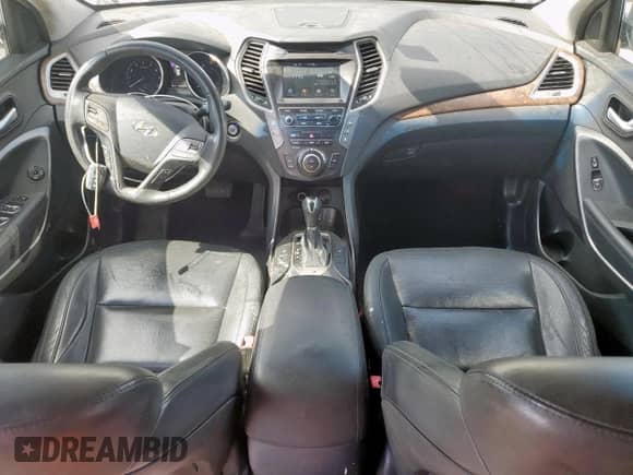 2017 Hyundai Santa Fe SE with VIN KM8SN4HF1HU249062, listed as a Copart auction lot 81663325 with 157,035 mi miles and Clean title. Bid and sale history available at DreamBid. Image 8.