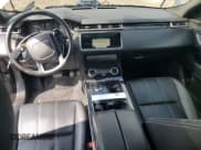 ✅ 2018 Land Rover Range Rover Velar S • VIN: SALYB2RVXJA726637 • Лот: 68491225. Опубликован ранее на Copart с пробегом 92 322 миль. Бесплатный доступ к архиву аукционных продаж из США и подробный отчёт об истории автомобиля на DreamBid. Изображение 8.