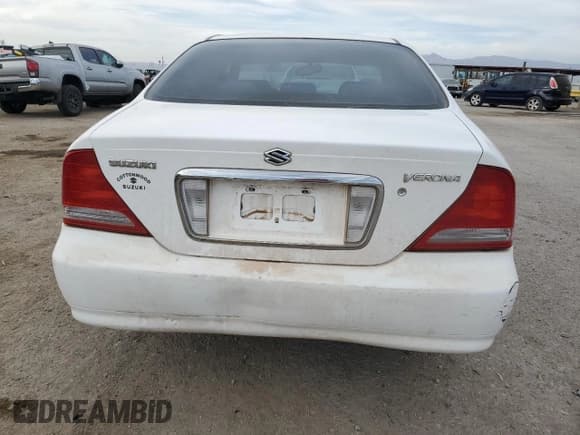 ✅ 2005 Suzuki Verona • VIN: KL5VJ56L05B156607 • Lot: 47353855. Listed on Copart with 90,347 mi. Free auction sales archive from the USA and detailed vehicle history report at DreamBid. Image 6.