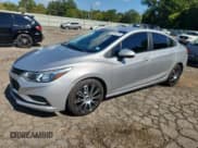 ✅ 2017 Chevrolet Cruze LS • VIN: 1G1BC5SM9H7212226 • Lot: 84060905. Listed on Copart with 117,201 mi. Free auction sales archive from the USA and detailed vehicle history report at DreamBid. Image 1.