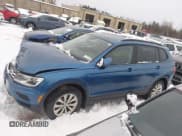 ✅ 2018 Volkswagen Tiguan S • VIN: 3VV0B7AX3JM091554 • Lot: 43847536. Wystawiony na IAAI z przebiegiem 91 603 mil. Bezpłatny archiwum sprzedaży aukcyjnych z USA i szczegółowy raport historii pojazdu na DreamBid. Zdjęcie 14.