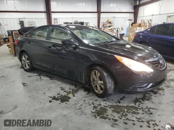 ✅ 2011 Hyundai Sonata GLS • VIN: 5NPEB4AC1BH044434 • Lot: 47806705. Listed on Copart with 154,037 mi. Free auction sales archive from the USA and detailed vehicle history report at DreamBid. Image 4.