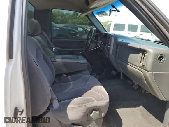 ✅ 2001 GMC Sierra 1500 Work Truck • VIN: 1GTEC14V21E149846 • Lot: 68165515. Listed on Copart with 338,186 mi. Free auction sales archive from the USA and detailed vehicle history report at DreamBid. Image 10.
