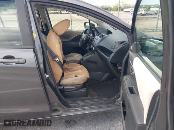 ✅ 2013 Mazda 5 Sport • VIN: JM1CW2BL3D0154917 • Lot: 42850923. Listed on IAAI with 179,535 mi. Free auction sales archive from the USA and detailed vehicle history report at DreamBid. Image 5.