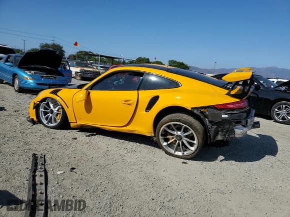 ✅ 2016 Porsche 911 GT3 RS • VIN: WP0AF2A99GS192822 • Lot: 59347145. Listed on Copart with 18,570 mi. Free auction sales archive from the USA and detailed vehicle history report at DreamBid. Image 2.