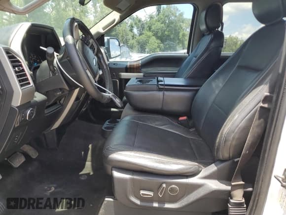 ✅ 2015 Ford F-150 XLT • VIN: 1FTEW1EF3FFB05211 • Lot: 57533255. Listed on Copart with 292,211 mi. Free auction sales archive from the USA and detailed vehicle history report at DreamBid. Image 7.