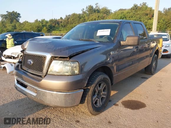 ✅ 2008 Ford F-150 XL • VIN: 1FTRW12W78FB63346 • Lot: 43183229. Listed on IAAI with 227,996 mi. Free auction sales archive from the USA and detailed vehicle history report at DreamBid. Image 18.