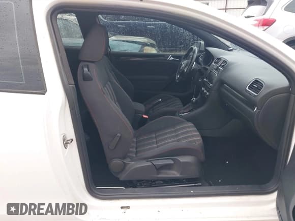 ✅ 2010 Volkswagen Golf GTI • VIN: WVWFD7AJXAW252920 • Lot: 42432843. Listed on IAAI with 120,999 mi. Free auction sales archive from the USA and detailed vehicle history report at DreamBid. Image 5.