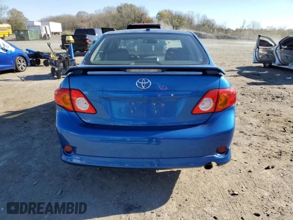 ✅ 2010 Toyota Corolla LE • VIN: 2T1BU4EE7AC499945 • Lot: 92505935. Wystawiony na Copart z przebiegiem 184 791 mil. Bezpłatny archiwum sprzedaży aukcyjnych z USA i szczegółowy raport historii pojazdu na DreamBid. Zdjęcie 6.