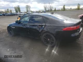 ✅ 2017 Jaguar XF 35t R-Sport • VIN: SAJBL4BVXHCY47264 • Лот: 67154783. Опубликован ранее на Copart с пробегом 112 129 миль. Бесплатный доступ к архиву аукционных продаж из США и подробный отчёт об истории автомобиля на DreamBid. Изображение 2.