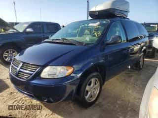 2005 Dodge Caravan SXT с VIN 2D4GP44L65R448863, выставлен на аукционе Copart как лот 77177884 с пробегом 147 792 миль миль и На запчасти • Non repairable. История ставок и продаж доступна на DreamBid. Изображение 1.
