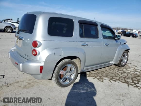✅ 2009 Chevrolet HHR 2LT • VIN: 3GNCA53V69S569768 • Lot: 42040165. Listed on Copart with 210,721 mi. Free auction sales archive from the USA and detailed vehicle history report at DreamBid. Image 3.