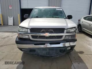 ✅ 2005 Chevrolet Silverado 1500 Z71 • VIN: 2GCEK13T651326991 • Лот: 69106574. Опубликован ранее на Copart с пробегом 226 171 миль. Бесплатный доступ к архиву аукционных продаж из США и подробный отчёт об истории автомобиля на DreamBid. Изображение 5.