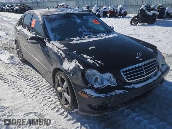 ✅ 2005 Mercedes-Benz C 230 Kompressor • VIN: WDBRF40J65F725336 • Лот: 94676555. Опубликован ранее на Copart с пробегом 212 831 миль. Бесплатный доступ к архиву аукционных продаж из США и подробный отчёт об истории автомобиля на DreamBid. Изображение 13.