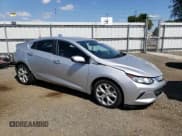 ✅ 2018 Chevrolet Volt Premier • VIN: 1G1RD6S58JU120431 • Lot: 70546173. Wystawiony na Copart z przebiegiem 72 291 mil. Bezpłatny archiwum sprzedaży aukcyjnych z USA i szczegółowy raport historii pojazdu na DreamBid. Zdjęcie 4.