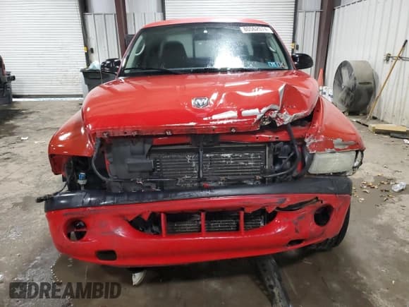 ✅ 2002 Dodge Dakota • VIN: 1B7GG32XX2S510126 • Lot: 80562074. Wystawiony na Copart z przebiegiem 121 890 mil. Bezpłatny archiwum sprzedaży aukcyjnych z USA i szczegółowy raport historii pojazdu na DreamBid. Zdjęcie 5.