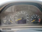 ✅ 2000 Mercedes-Benz CLK 320/430 • VIN: WDBLK65G4YT035553 • Lot: 60086865. Wystawiony na Copart z przebiegiem Nie podano. Bezpłatny archiwum sprzedaży aukcyjnych z USA i szczegółowy raport historii pojazdu na DreamBid. Zdjęcie 9.