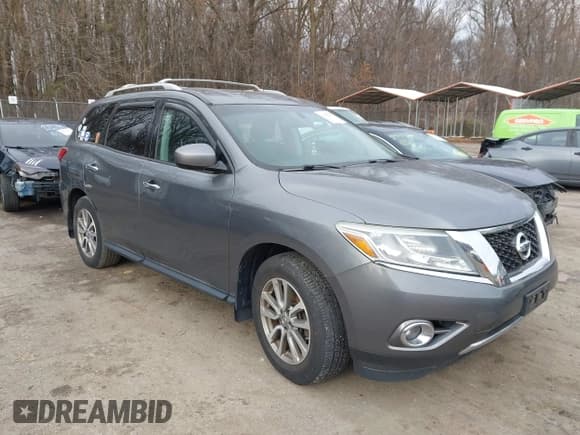 ✅ 2015 Nissan Pathfinder Platinum • VIN: 5N1AR2MM0FC717407 • Лот: 43905805. Опубликован ранее на IAAI с пробегом 166 922 миль. Бесплатный доступ к архиву аукционных продаж из США и подробный отчёт об истории автомобиля на DreamBid. Изображение 1.