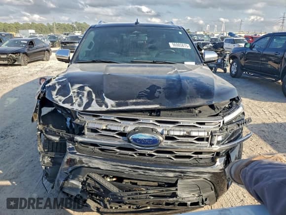 ✅ 2022 Ford Expedition Max Platinum • VIN: 1FMJK1LT1NEA15459 • Лот: 96985815. Опубликован ранее на Copart с пробегом 101 266 миль. Бесплатный доступ к архиву аукционных продаж из США и подробный отчёт об истории автомобиля на DreamBid. Изображение 5.